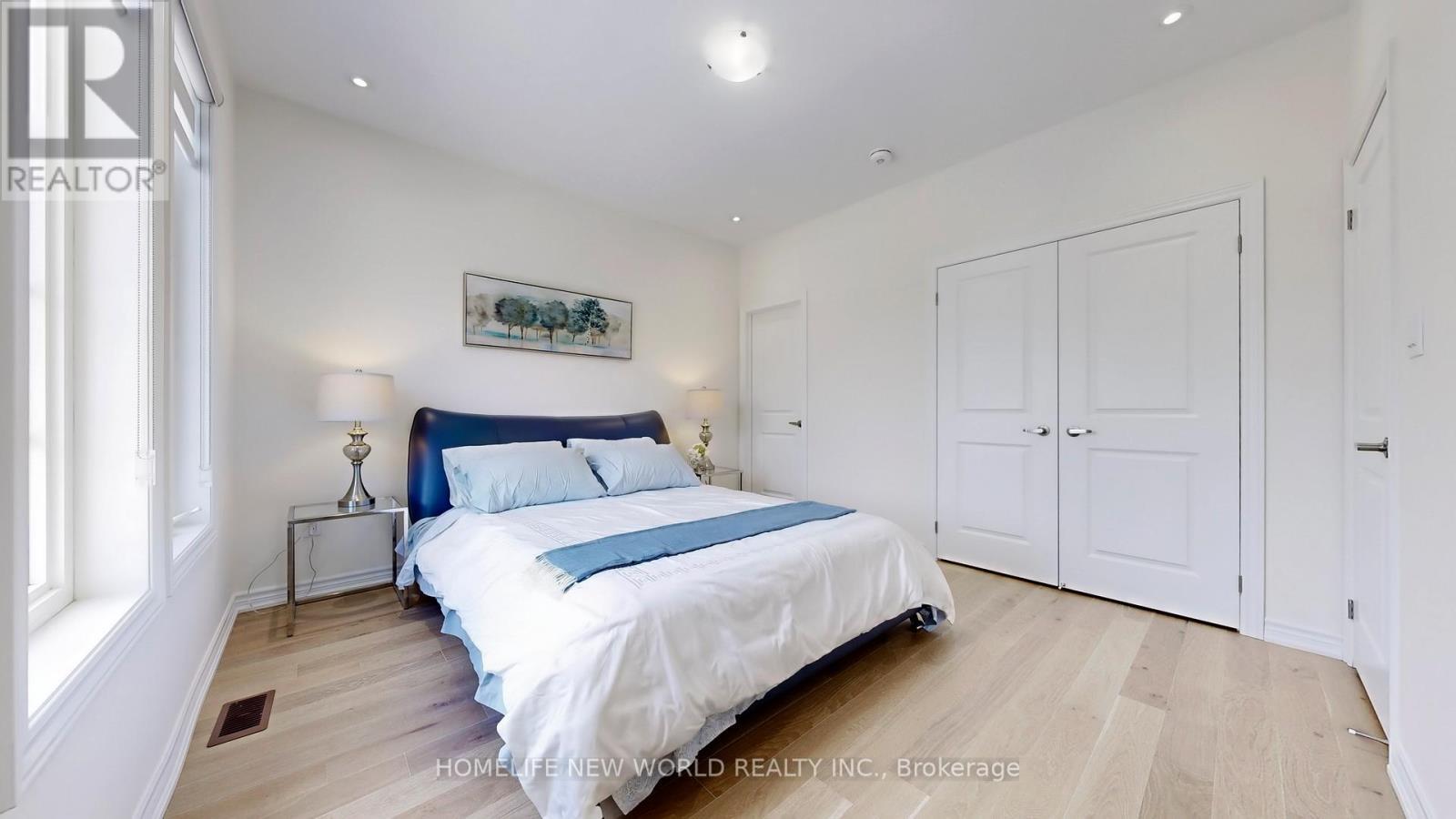 19 Ahchie Court, Vaughan, ON - Indoor Photo Showing Bedroom