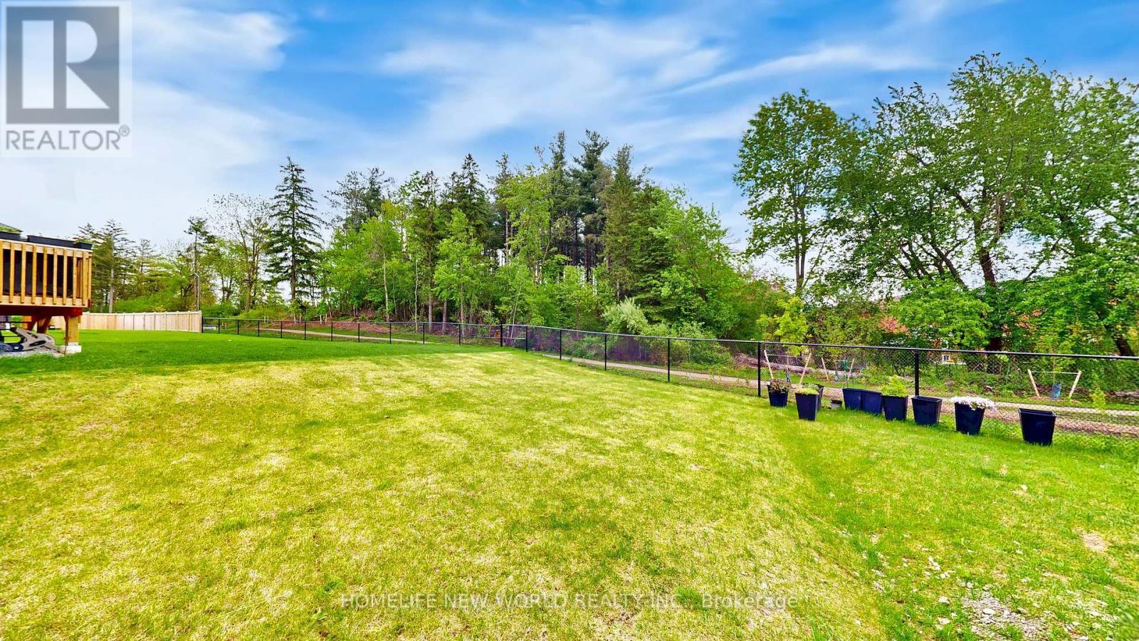 19 Ahchie Court, Vaughan, ON - Outdoor