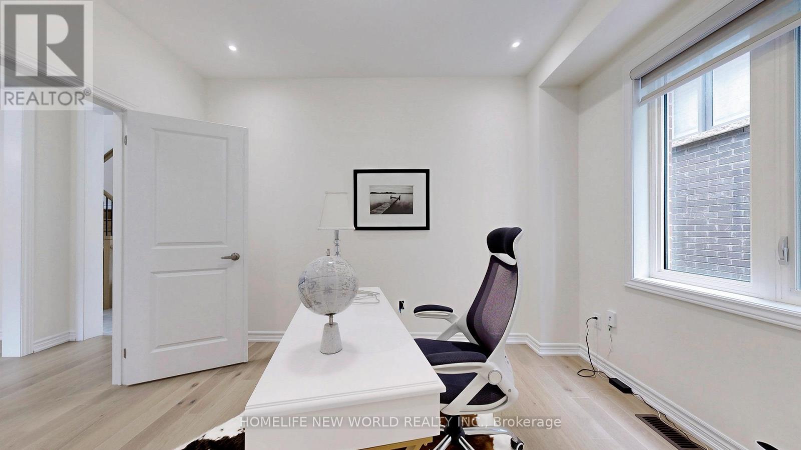 19 Ahchie Court, Vaughan, ON - Indoor Photo Showing Office