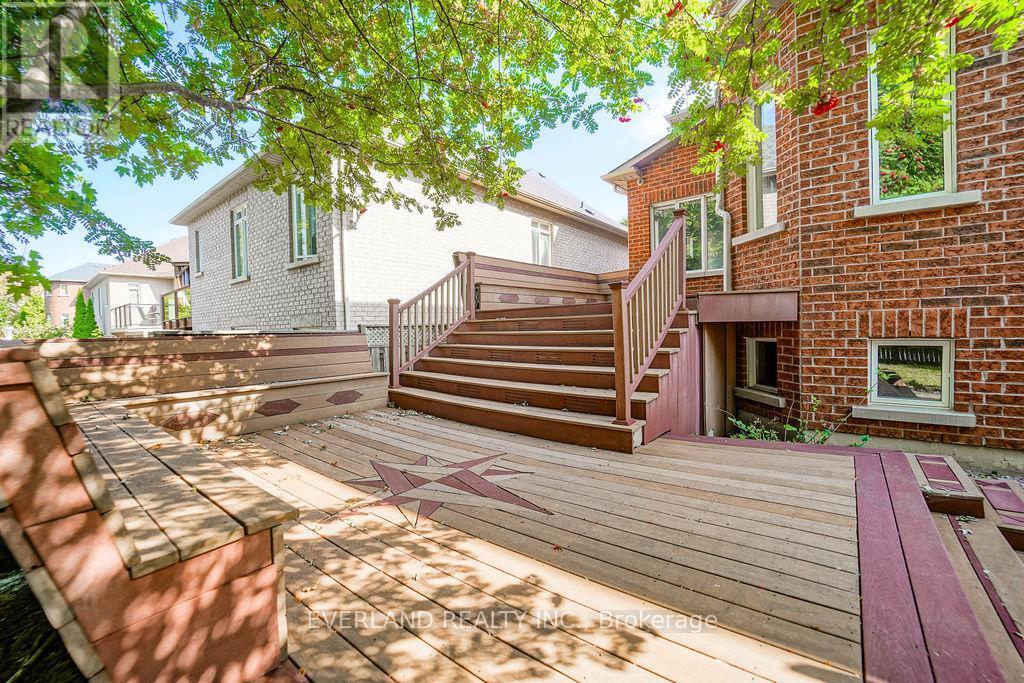 618 Foxcroft Boulevard, Newmarket, ON - Outdoor With Deck Patio Veranda With Exterior