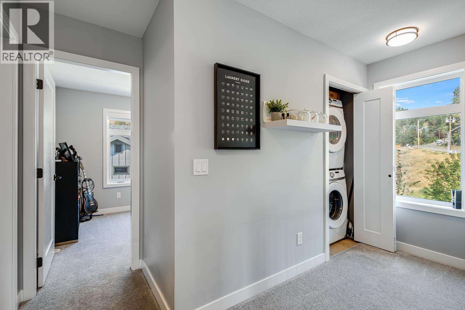 1435 Cara Glen Court Unit# 101, Kelowna, BC - Indoor Photo Showing Other Room