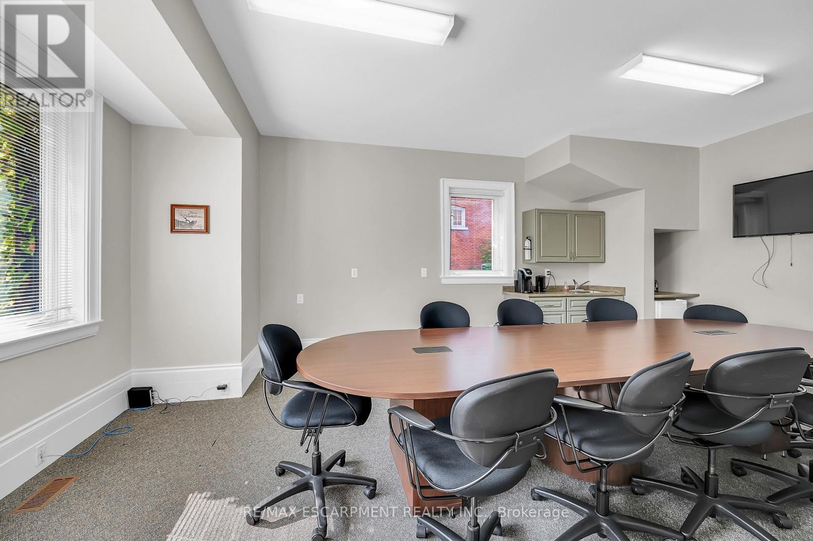 235 Queen Street S, Hamilton, ON