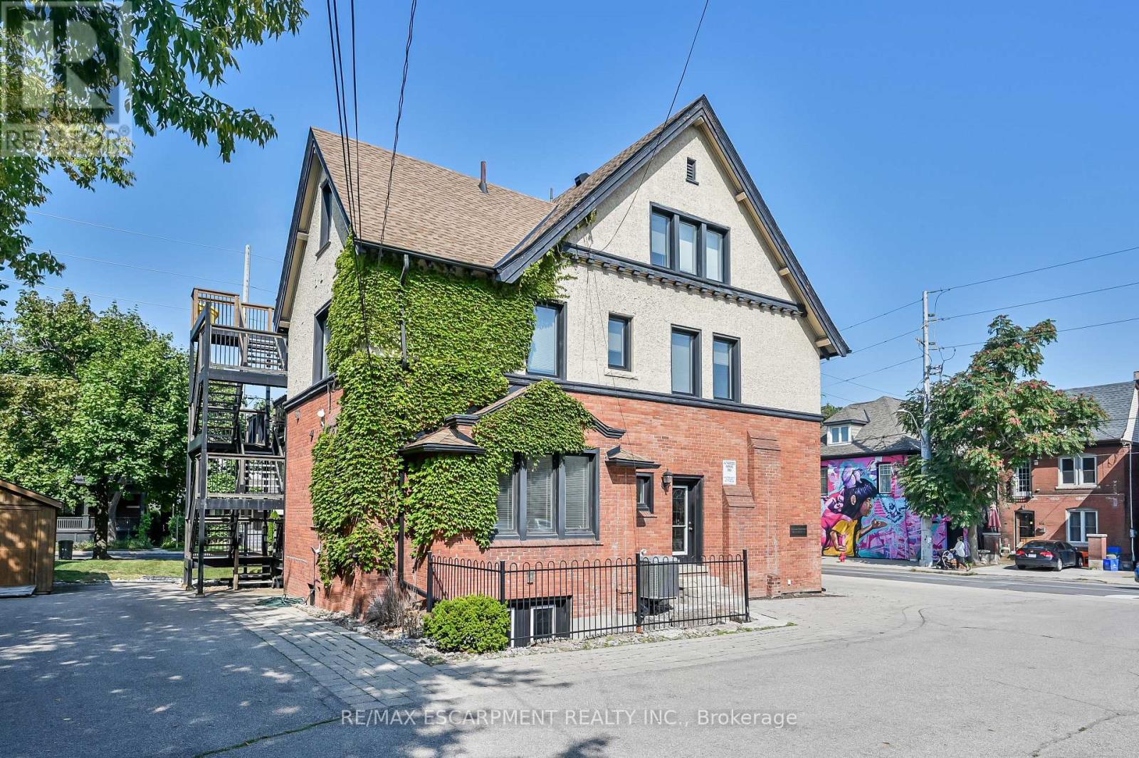 235 Queen Street S, Hamilton, ON