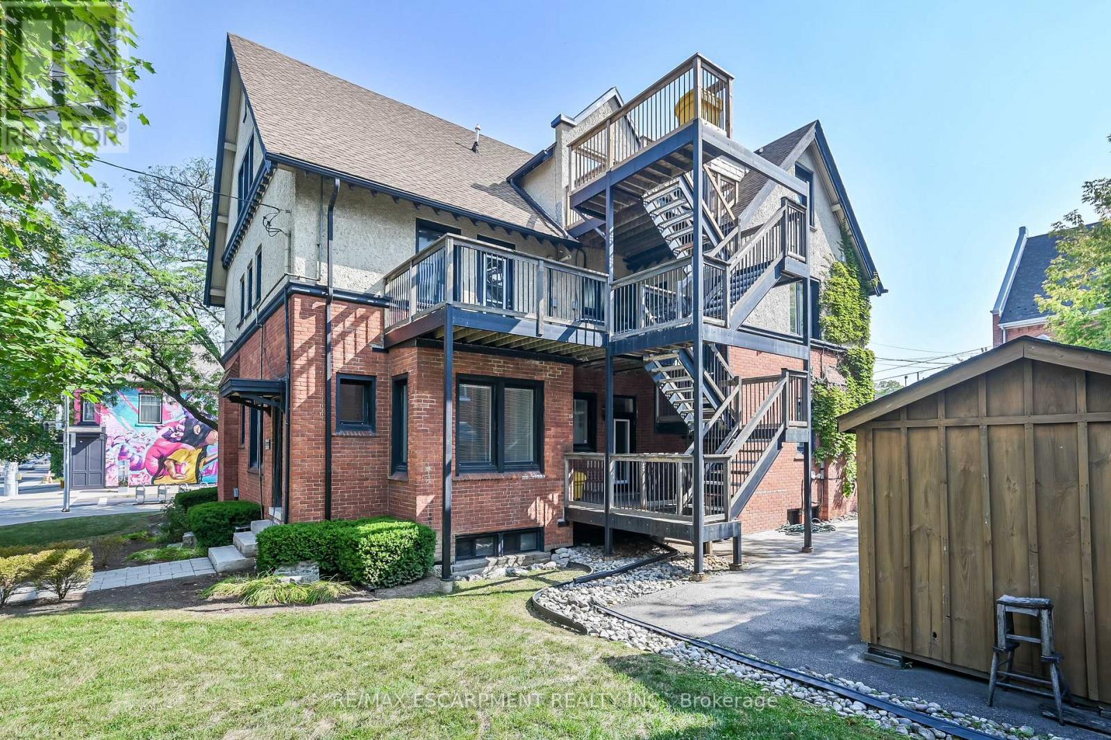 235 Queen Street S, Hamilton, ON