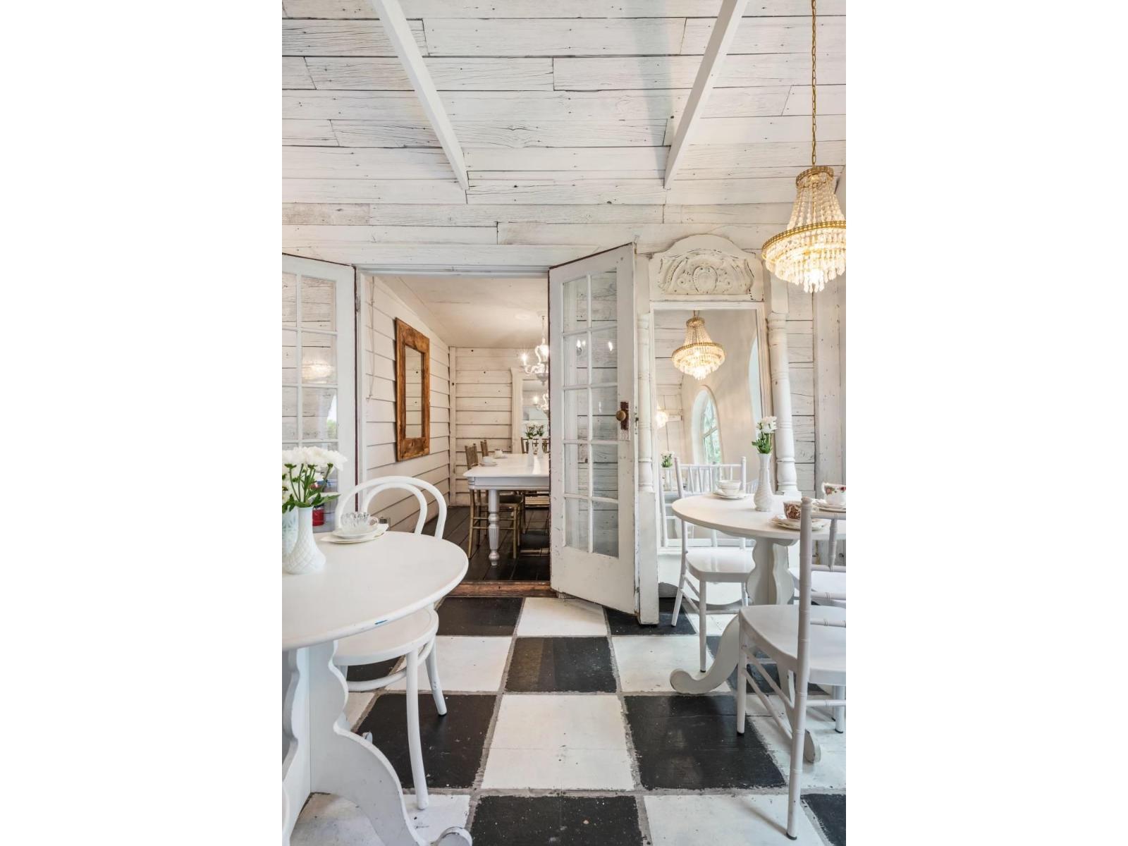 9090 Glover Road, Langley, BC