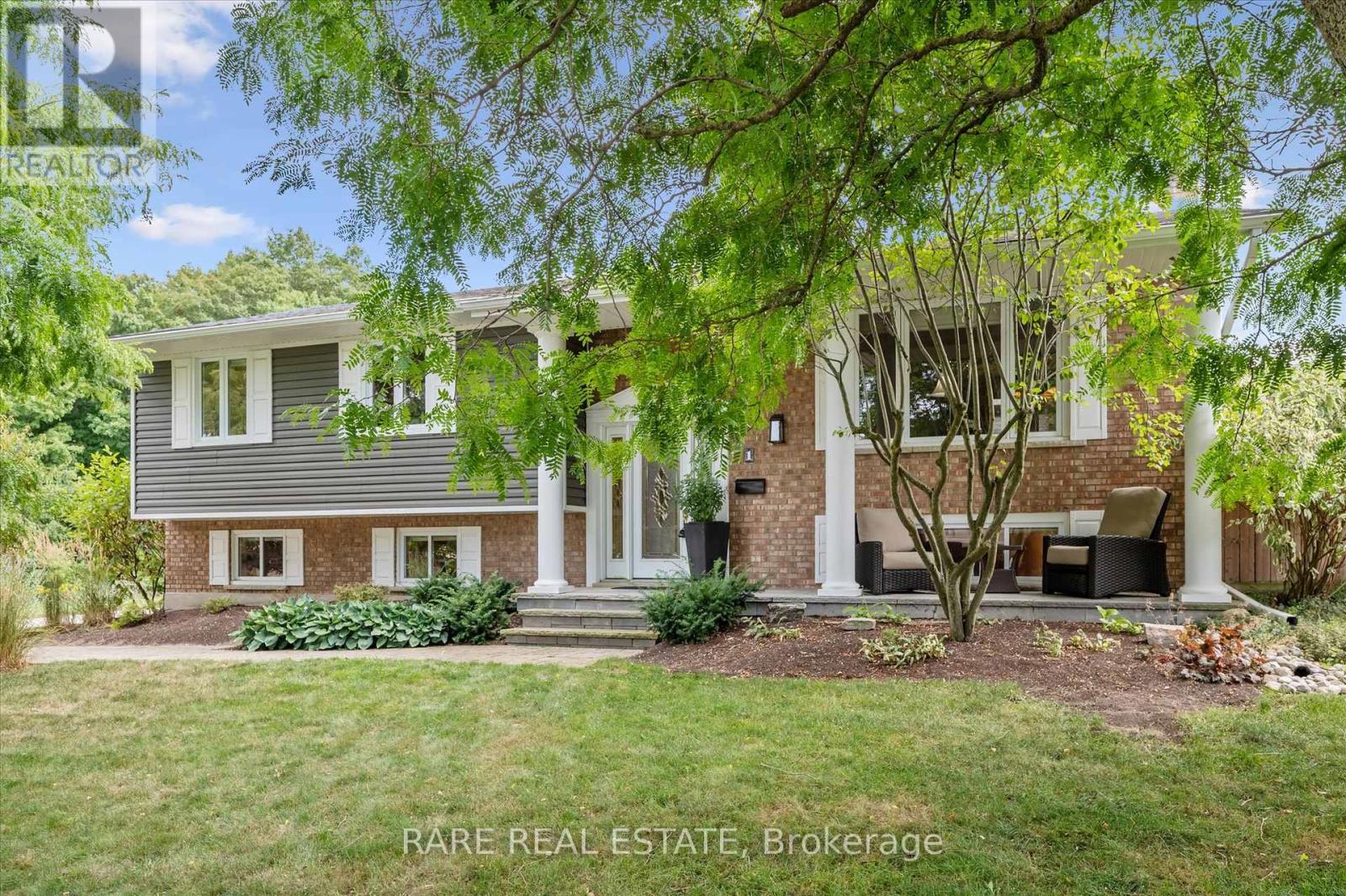 1 Sunset Place, Woolwich, ON - Outdoor With Facade