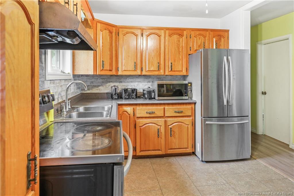 18 Mitchner Ave, Moncton, NB