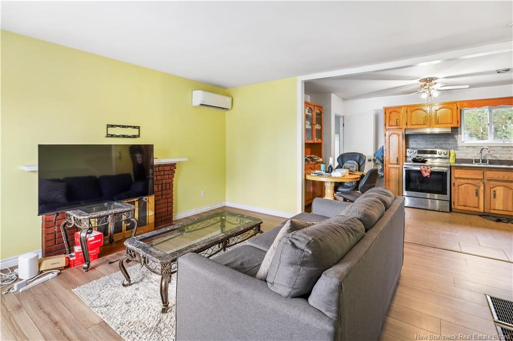 18 Mitchner Ave, Moncton, NB