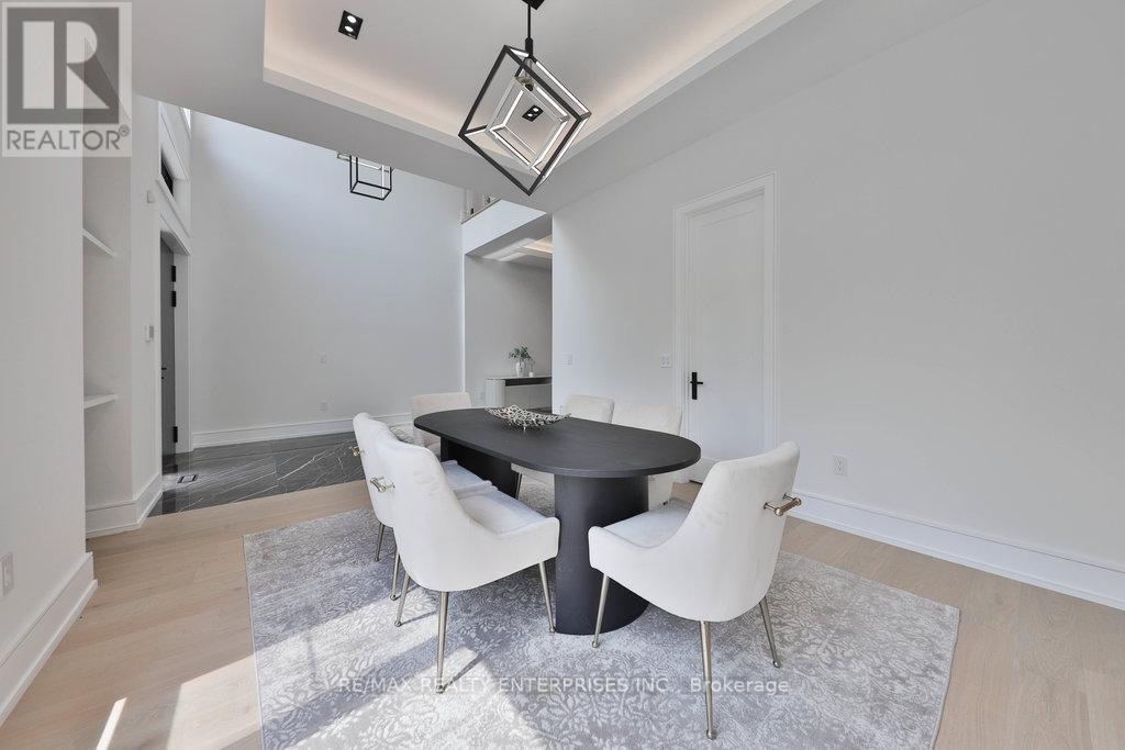 1349 Melton Drive, Mississauga, ON - Indoor