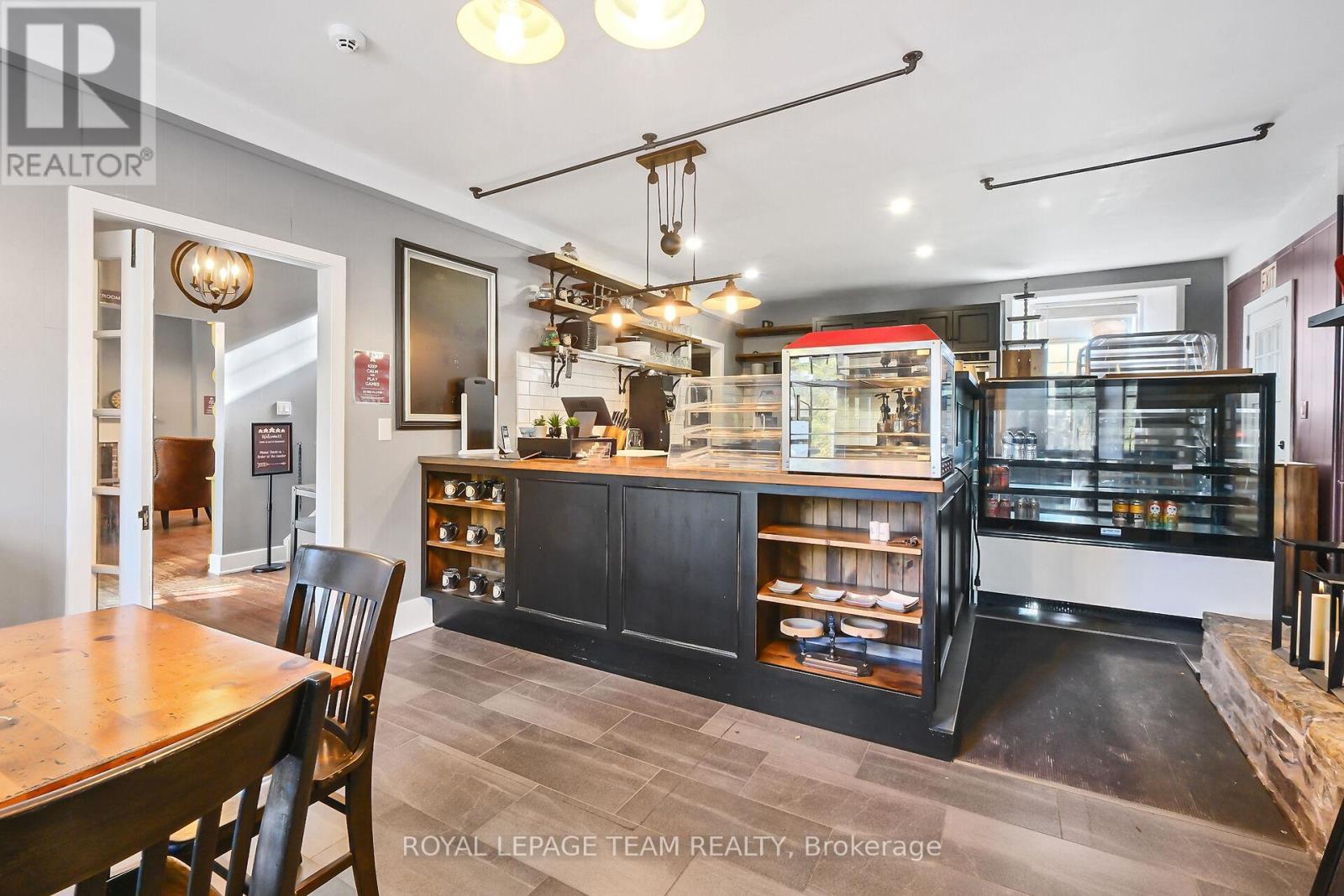 6 Spencer Street S, Edwardsburgh/Cardinal, ON - Indoor