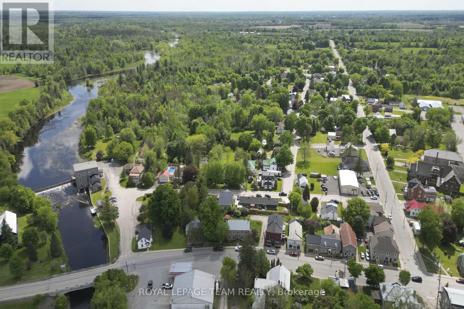 6 Spencer Street S, Edwardsburgh/Cardinal, ON - Outdoor With View