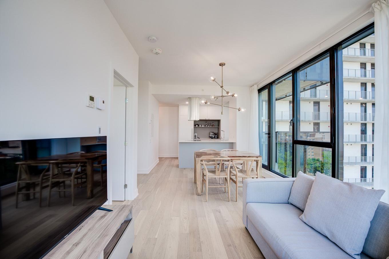 Living room - 1316-1 Boul. De Maisonneuve O., Montréal (Ville-Marie), QC - Indoor Photo Showing Living Room