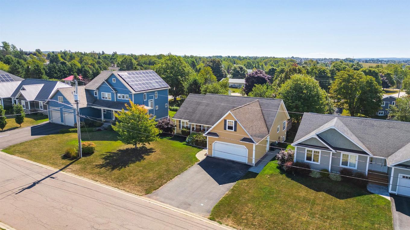 39 Gardiner Drive, Charlottetown, PE