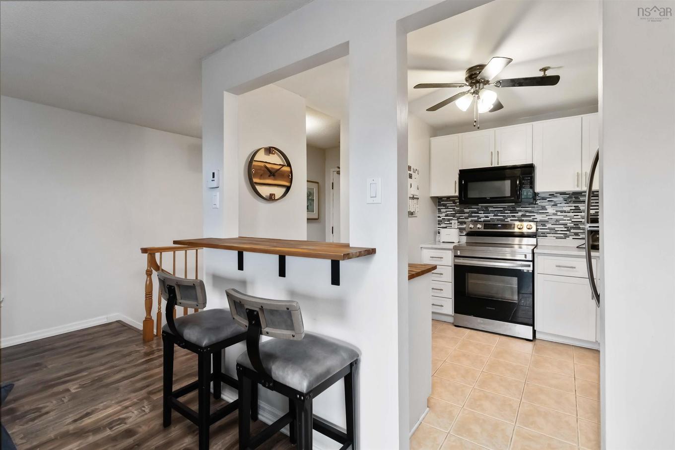 119 75 Collins Grove, Dartmouth, NS