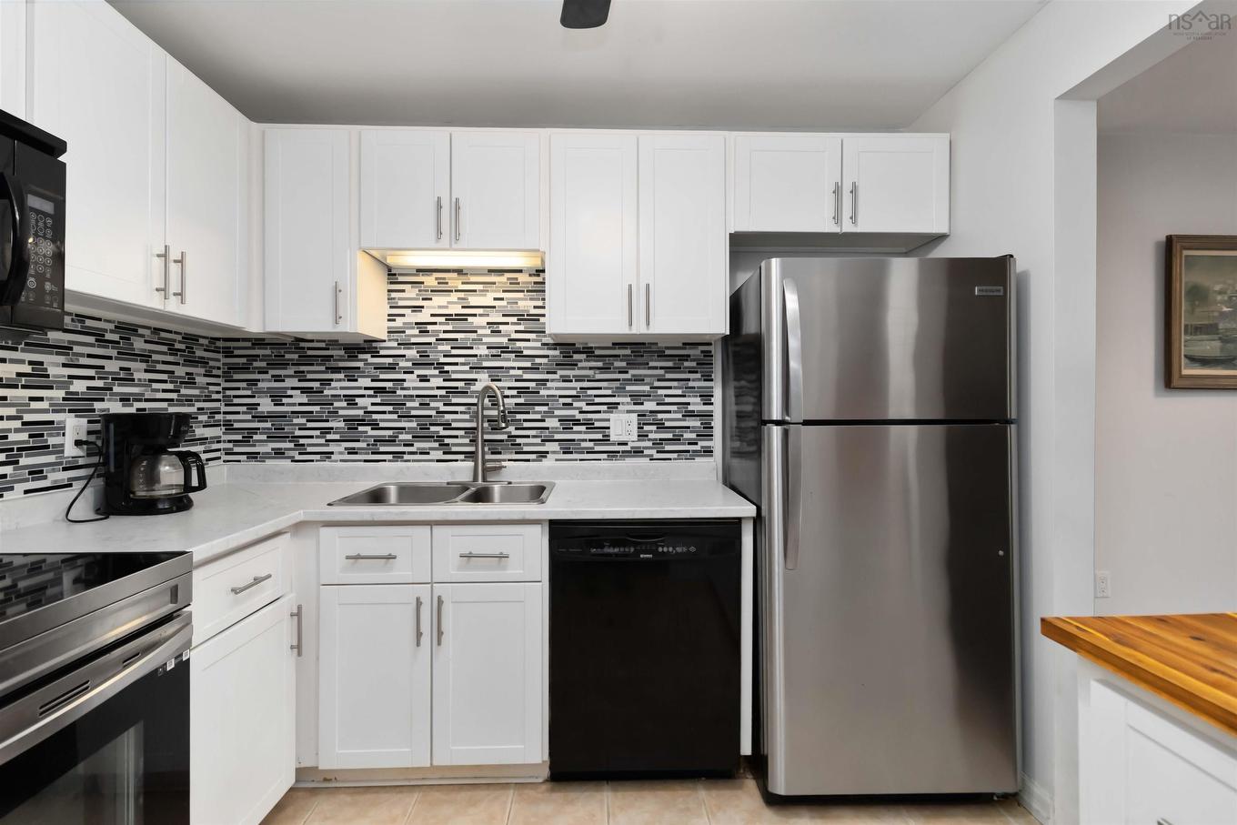 119 75 Collins Grove, Dartmouth, NS