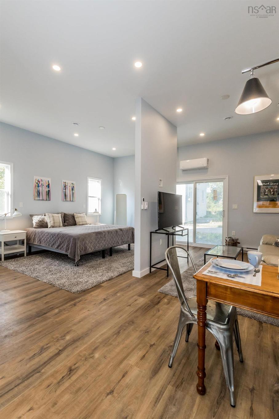 17 Mckenna Street, Bridgetown, NS