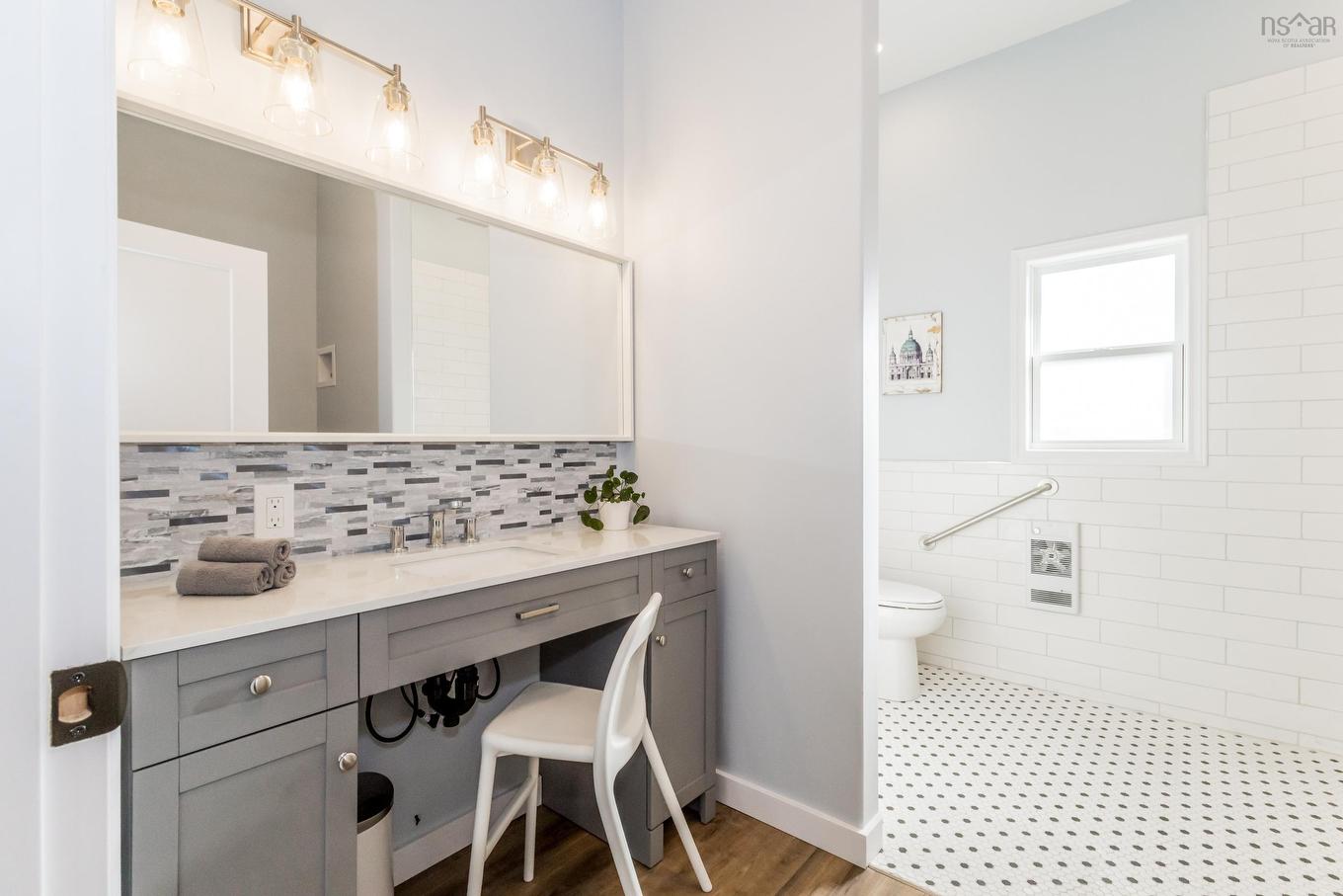 17 Mckenna Street, Bridgetown, NS