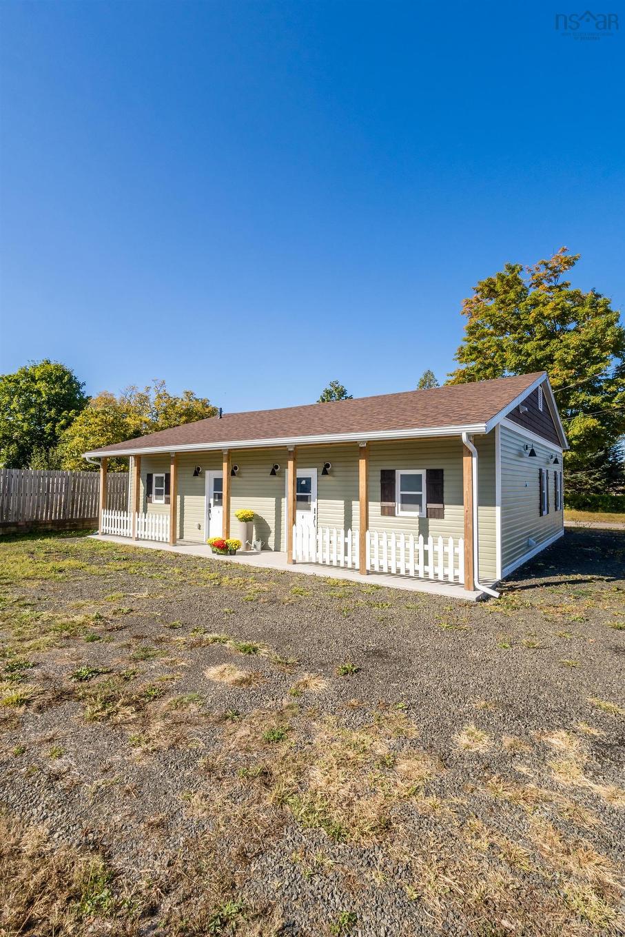 17 Mckenna Street, Bridgetown, NS