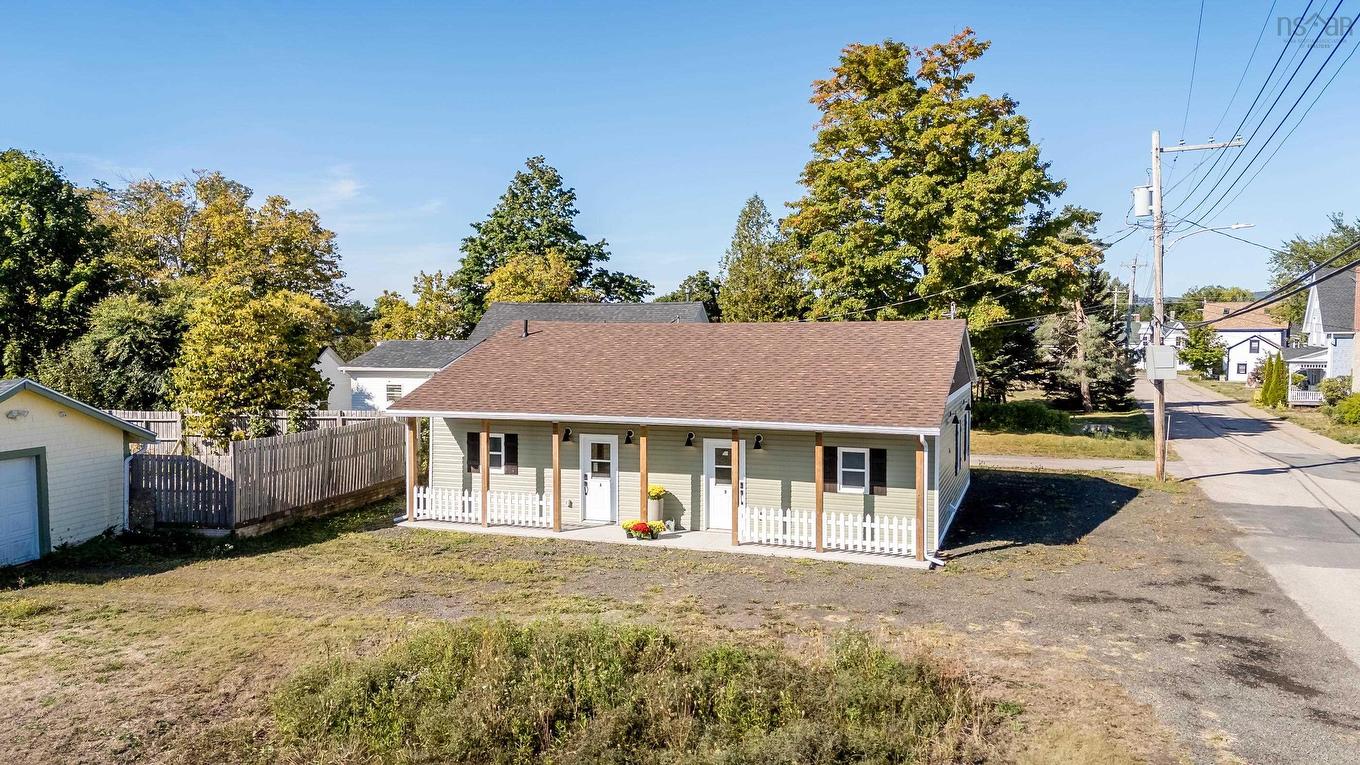 17 Mckenna Street, Bridgetown, NS