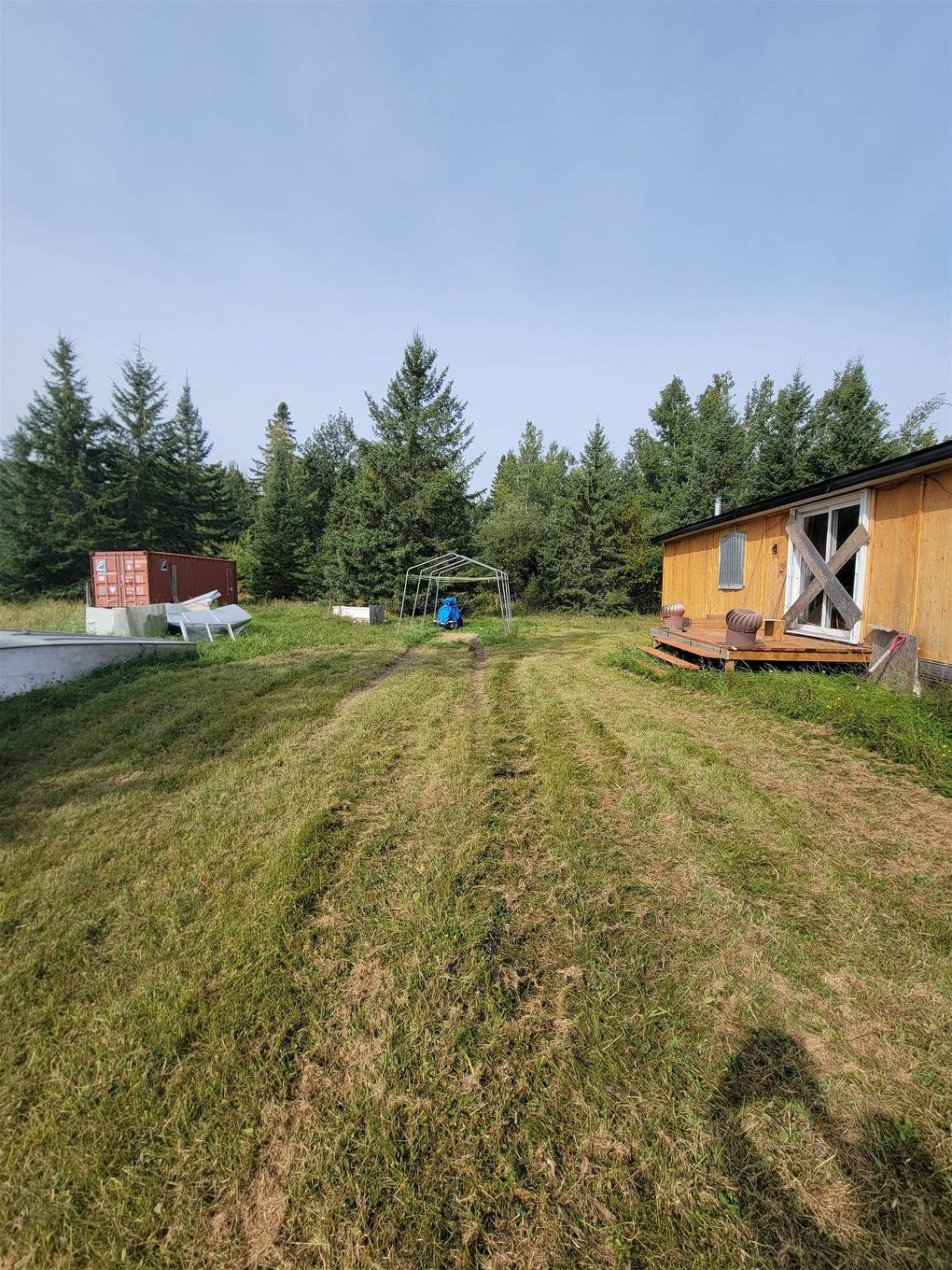 37 Jewett Rd, Stratton, ON - Outdoor