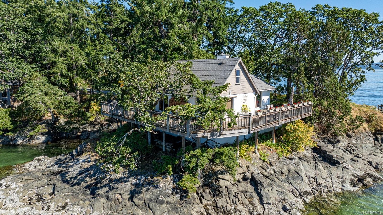 273 Coal Point Lane, North Saanich, BC