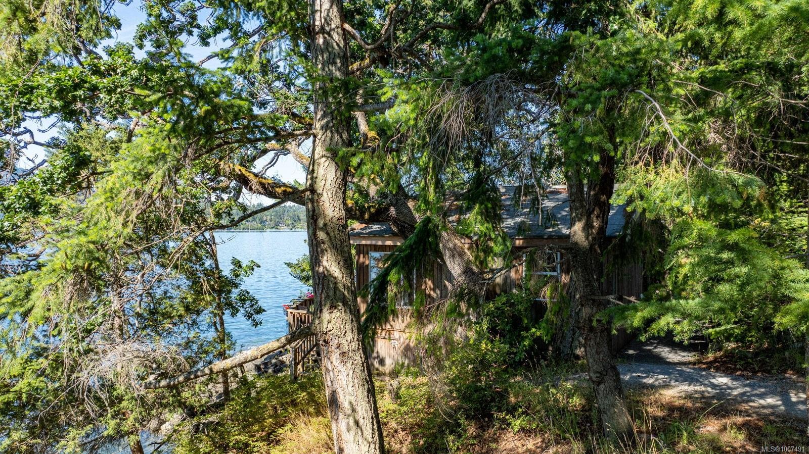 273 Coal Point Lane, North Saanich, BC