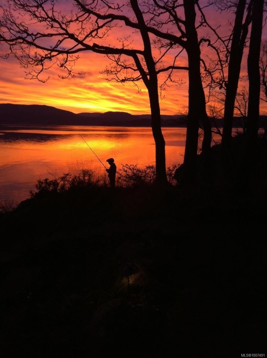 273 Coal Point Lane, North Saanich, BC