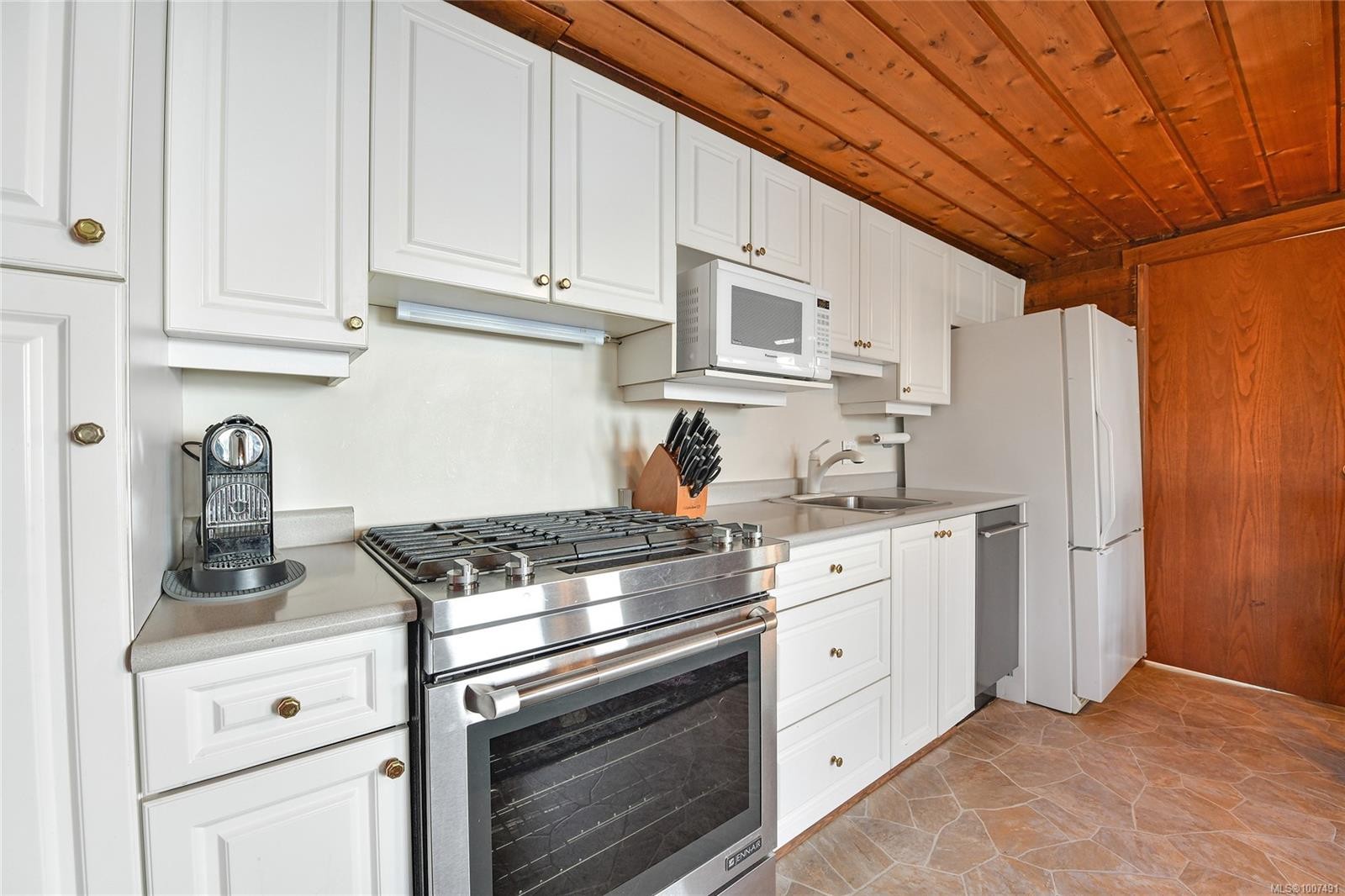 273 Coal Point Lane, North Saanich, BC