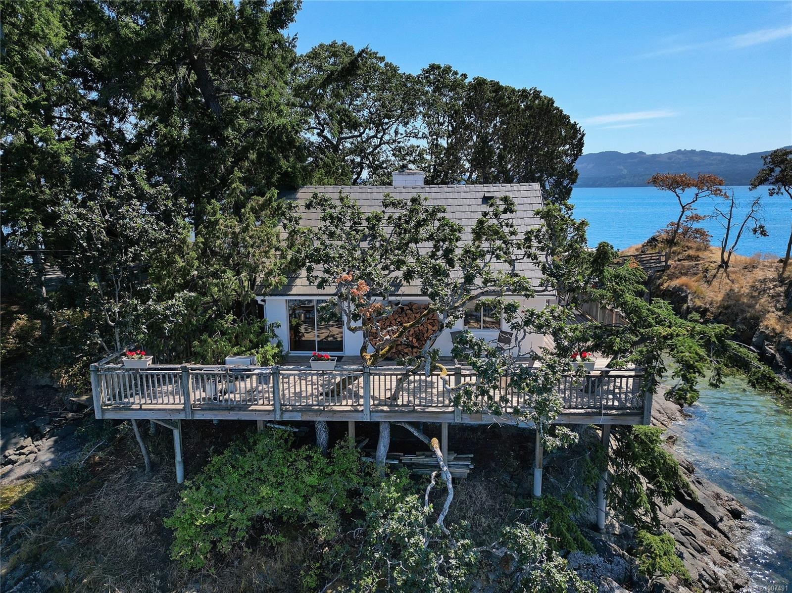 273 Coal Point Lane, North Saanich, BC