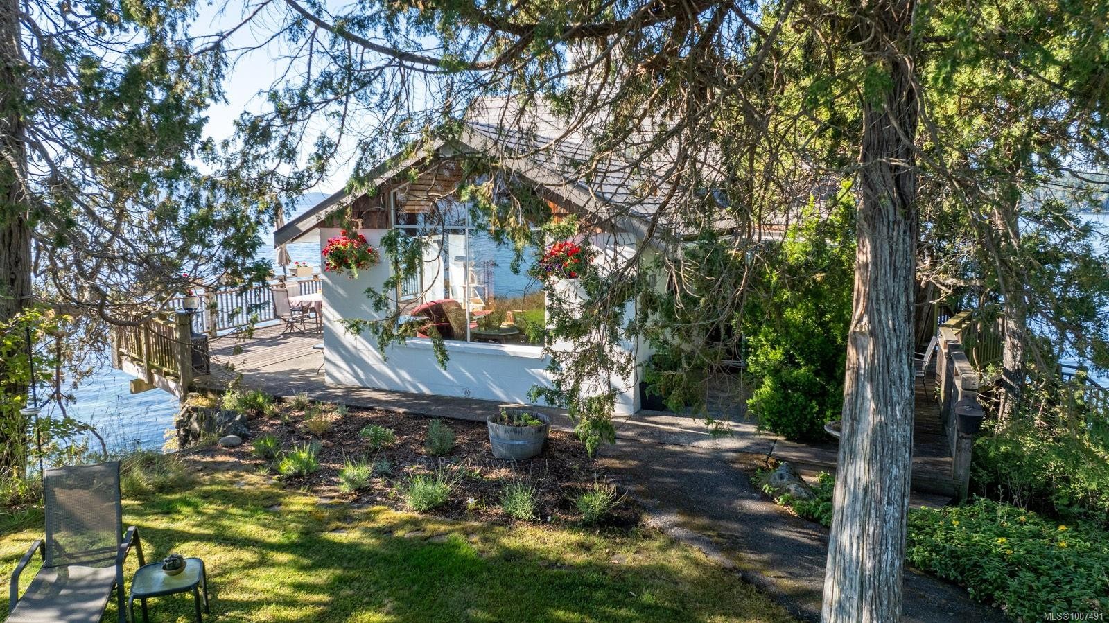 273 Coal Point Lane, North Saanich, BC