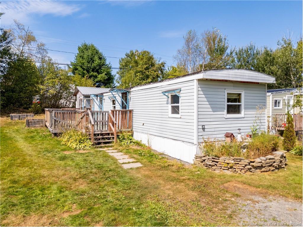 62 Hedgeview Dr, Fredericton, NB