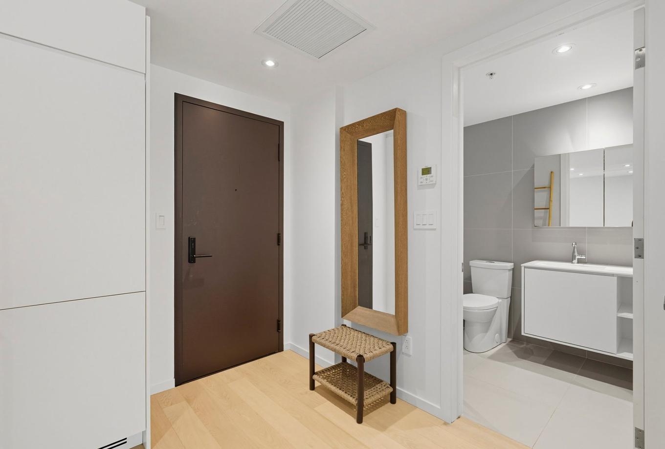 Hall d'entrée/Vestibule - 428-1616 Rue Des Bassins, Montréal (Le Sud-Ouest), QC - Indoor