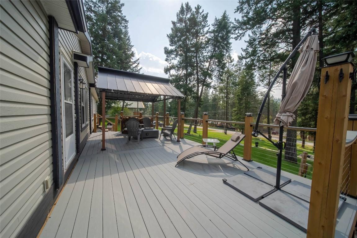 6524 Mcdonald Loop Road, Grasmere, BC