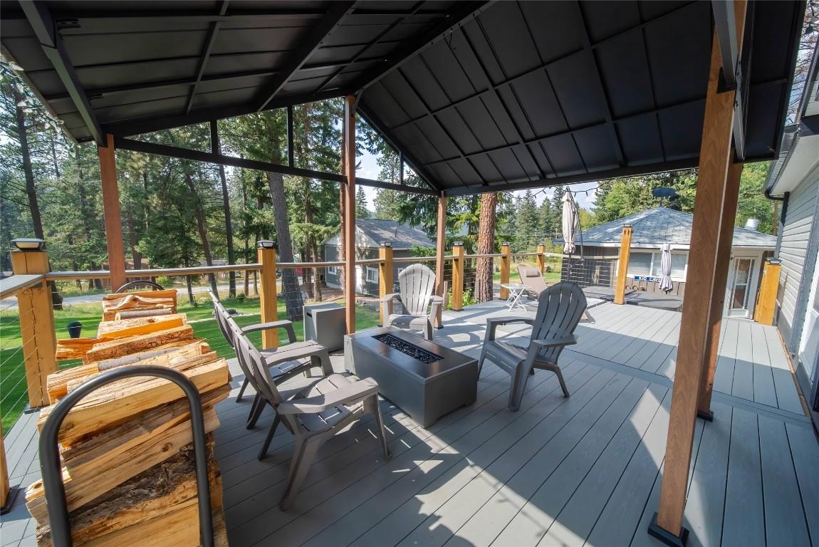 6524 Mcdonald Loop Road, Grasmere, BC