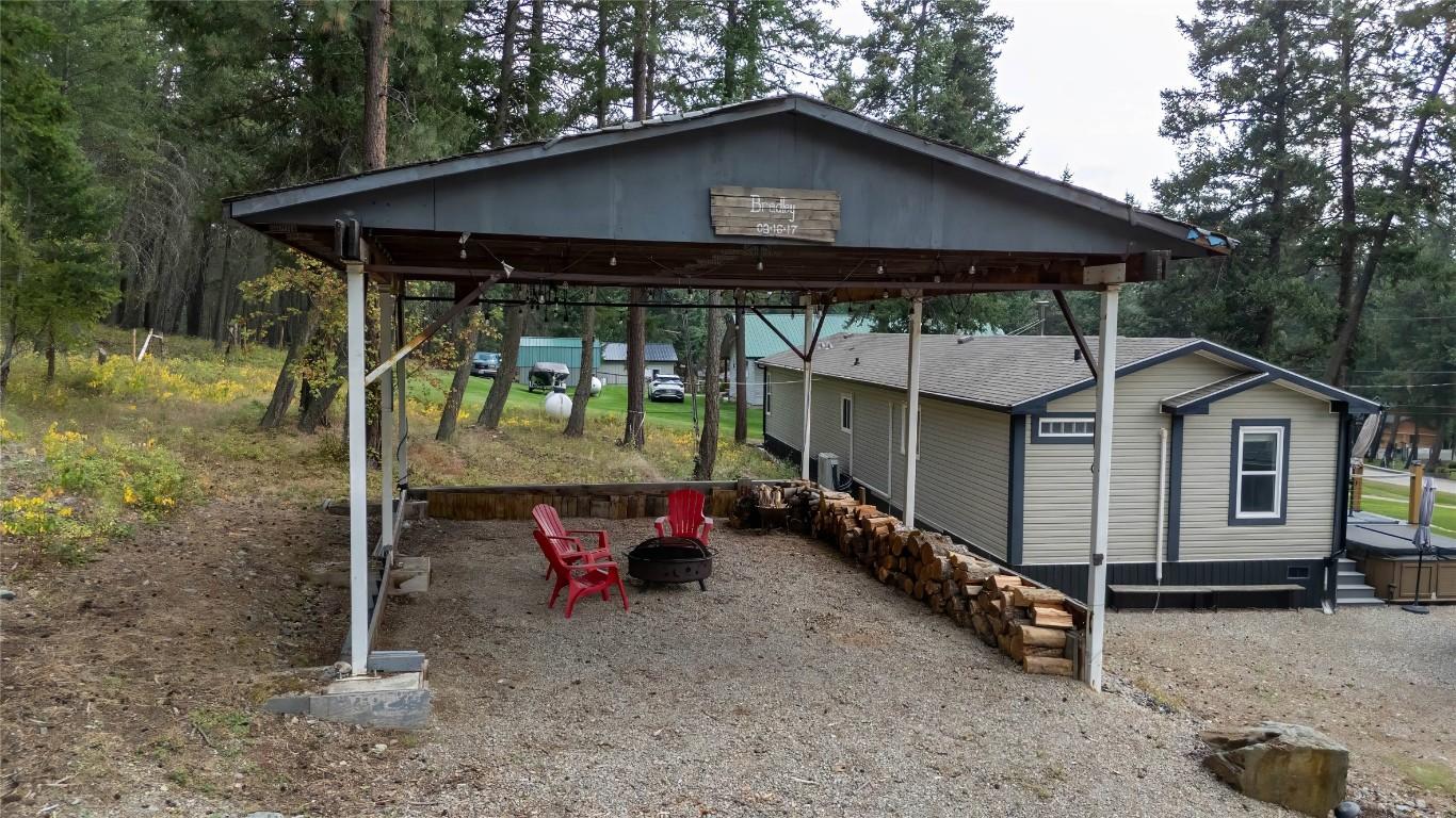 6524 Mcdonald Loop Road, Grasmere, BC