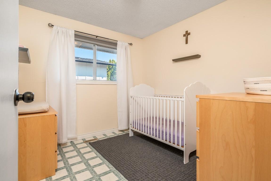 2506 14 Street, Vernon, BC - Indoor