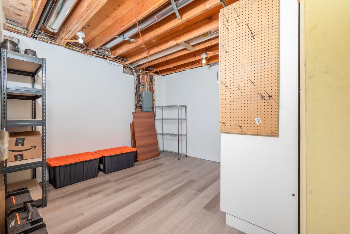 2506 14 Street, Vernon, BC - Indoor Photo Showing Basement