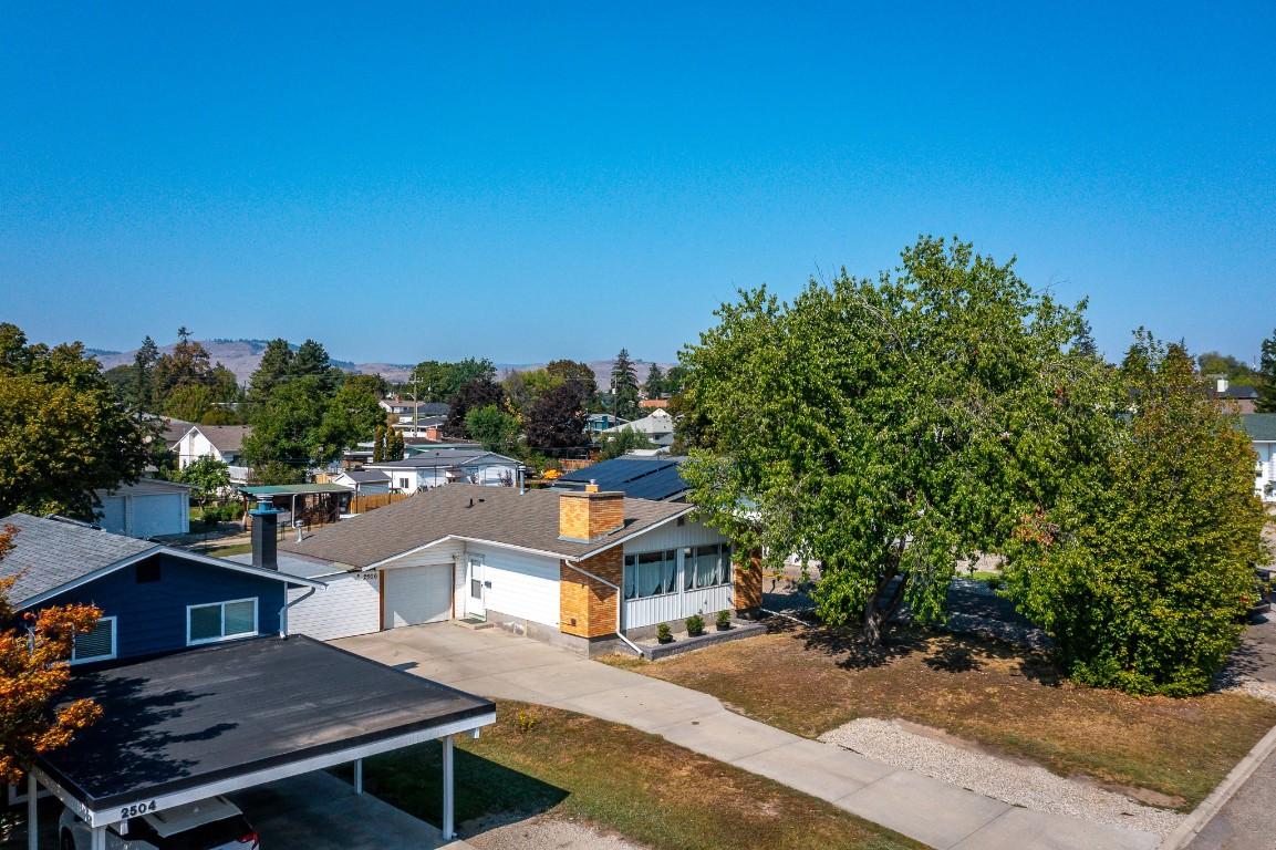 2506 14 Street, Vernon, BC - Outdoor