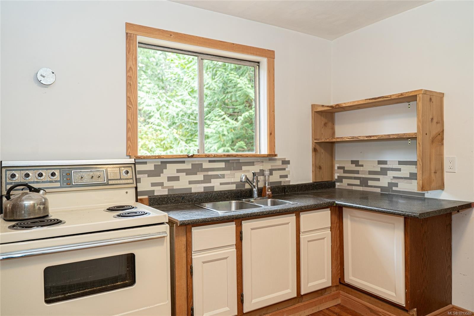 80 Blue Heron Rd, Thetis Island, BC