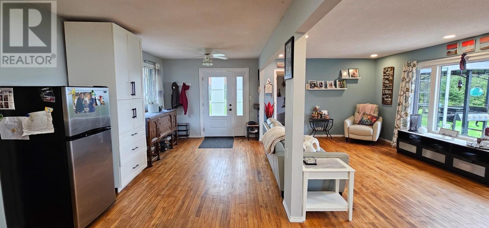 3 Hecla St, Bruce Mines, ON - Indoor