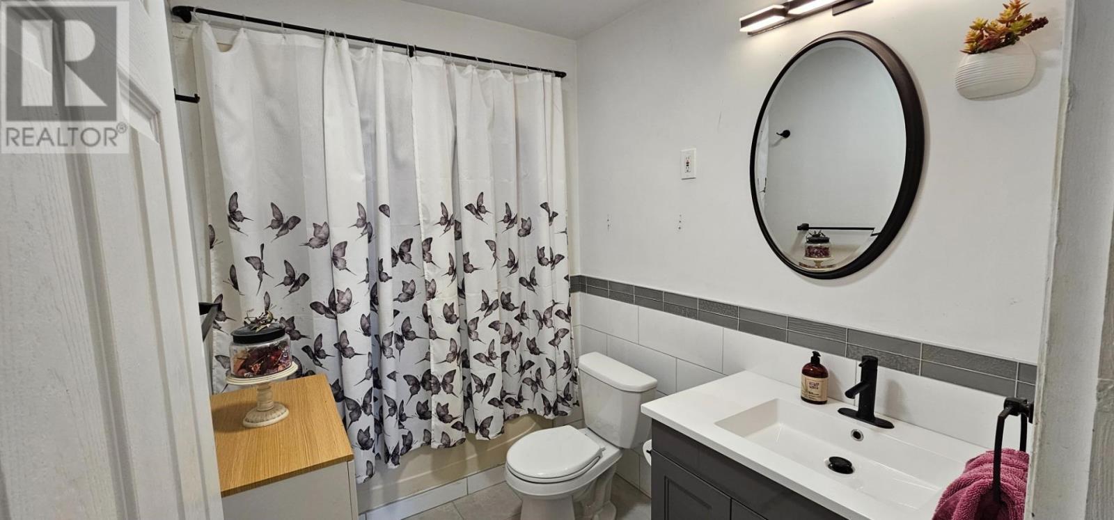 3 Hecla St, Bruce Mines, ON - Indoor Photo Showing Bathroom