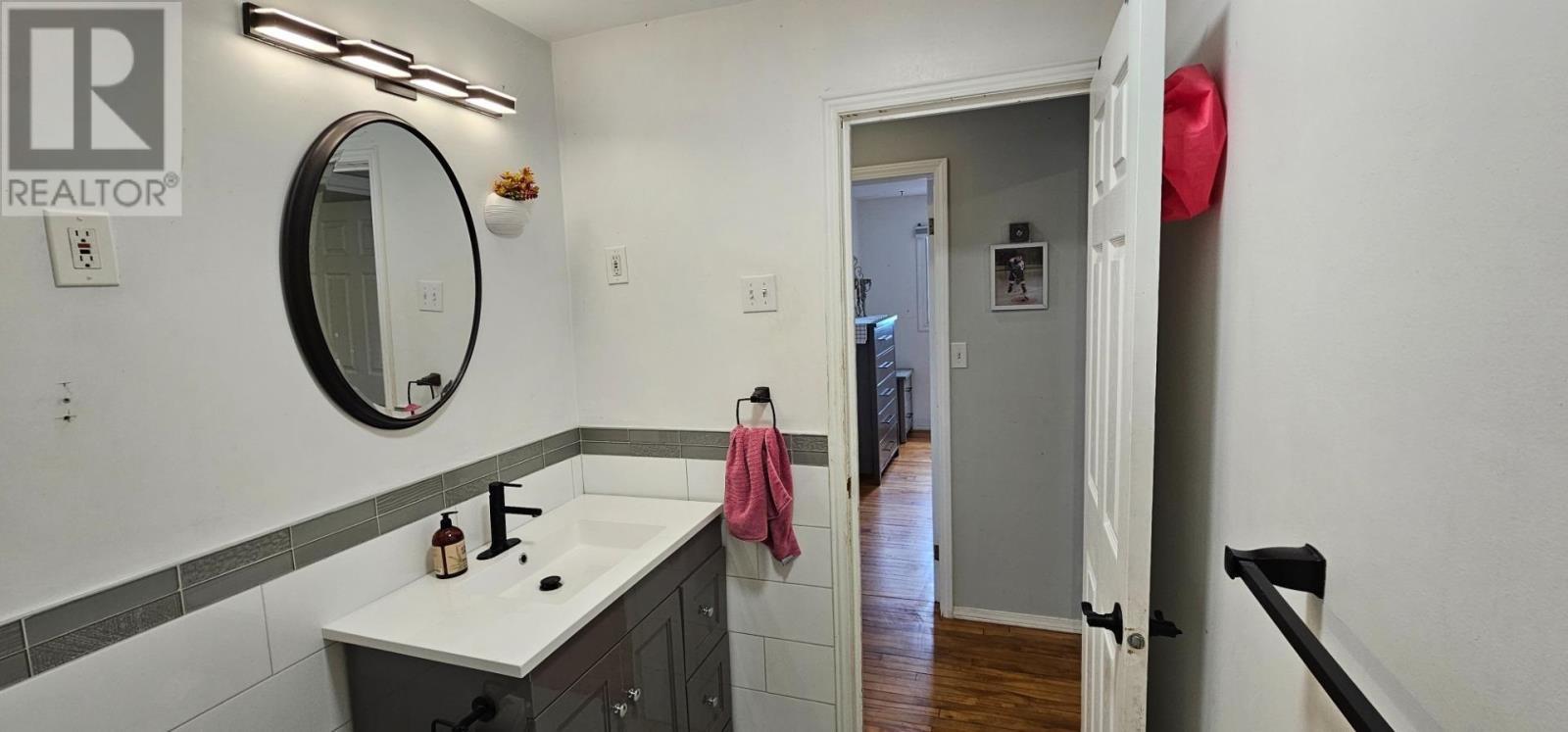 3 Hecla St, Bruce Mines, ON - Indoor Photo Showing Bathroom