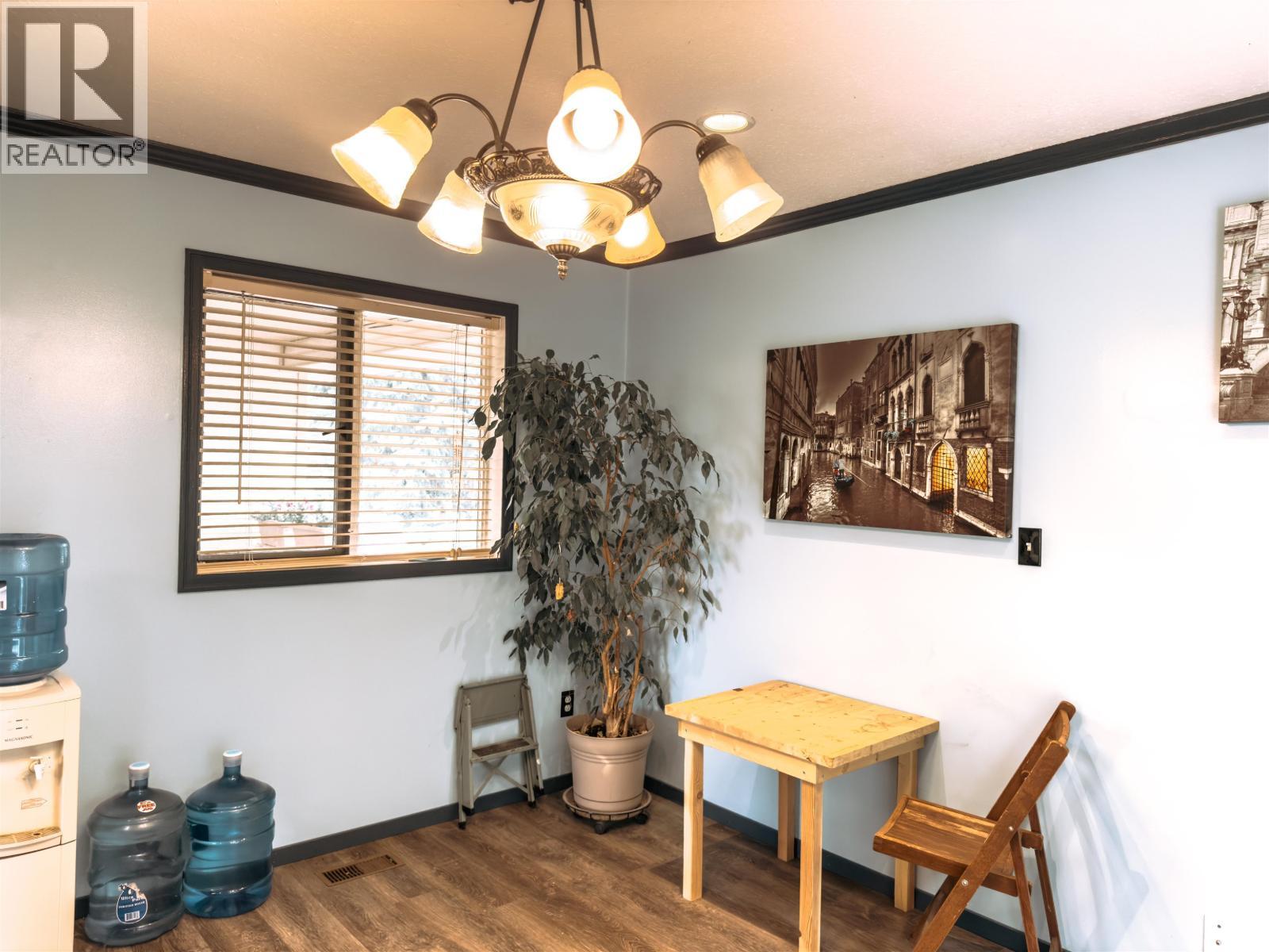 6497 Grey Crescent, Horse Lake, BC - Indoor