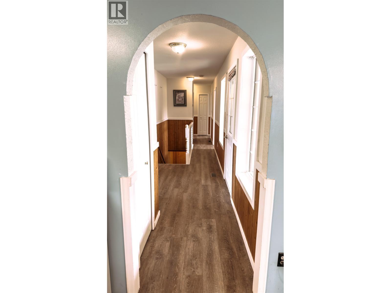 6497 Grey Crescent, Horse Lake, BC - Indoor Photo Showing Other Room