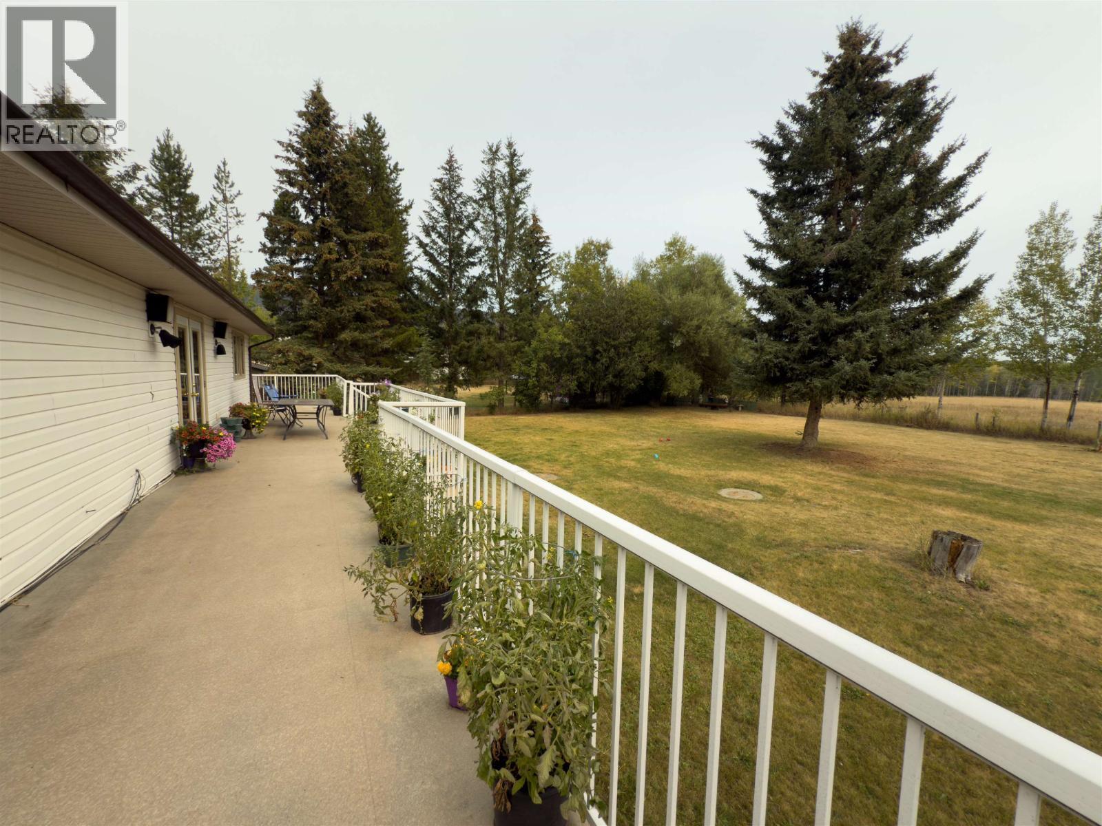 6497 Grey Crescent, Horse Lake, BC - Outdoor