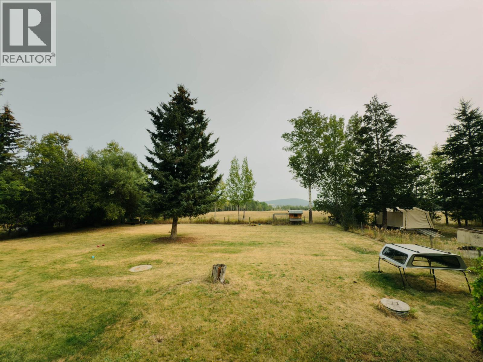 6497 Grey Crescent, Horse Lake, BC - Outdoor