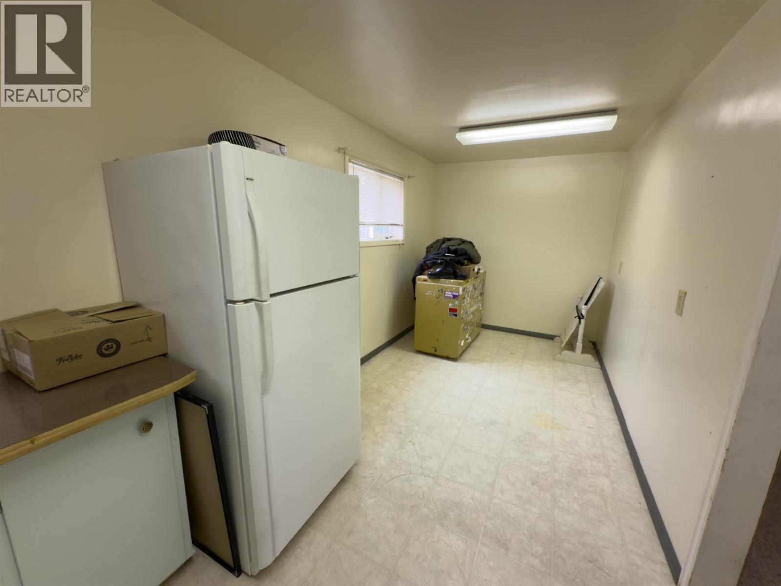 6497 Grey Crescent, Horse Lake, BC - Indoor