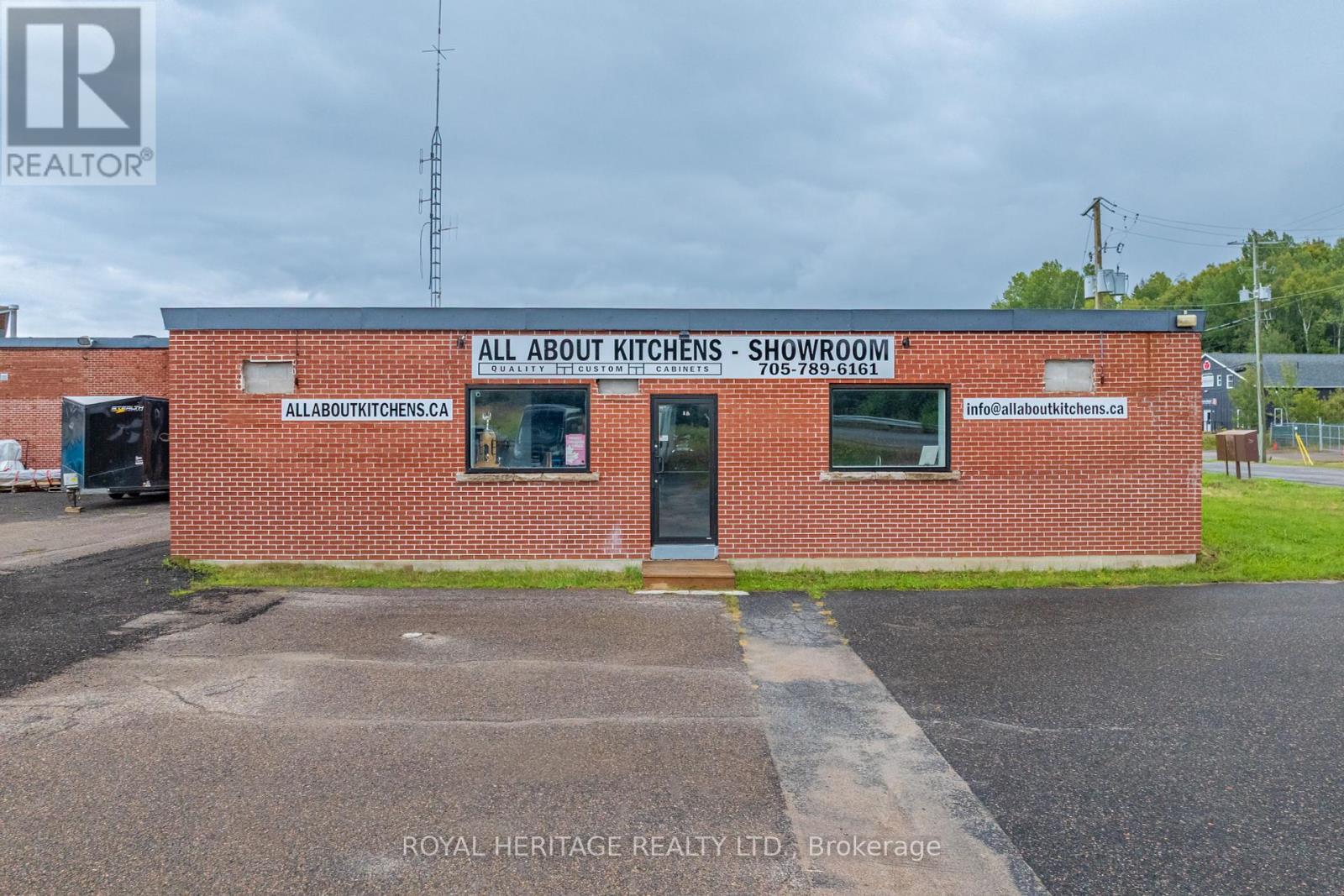 45 Cairns Crescent, Huntsville, ON