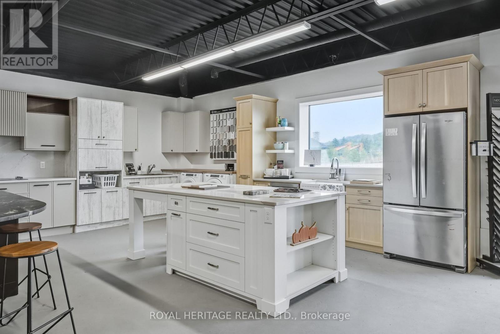 45 Cairns Crescent, Huntsville, ON