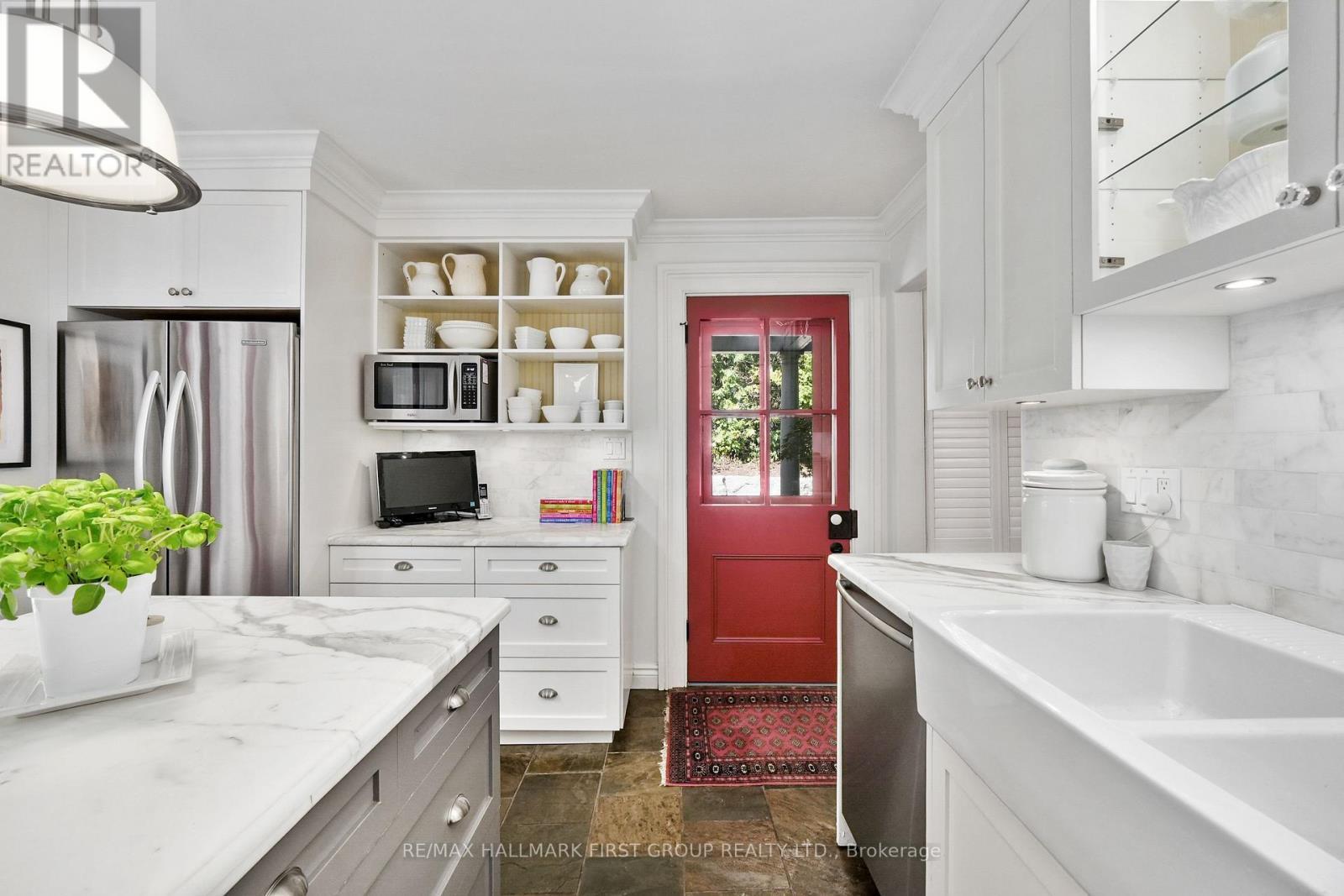 64 Augusta Street, Port Hope, ON - Indoor Photo Showing Kitchen